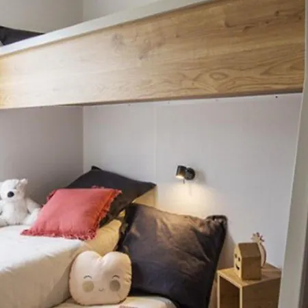 캠프장 Mobil 7 Pers Avec Terrasse A - Api-1-52-469